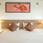 Guestready - A Marvellous Retreat *